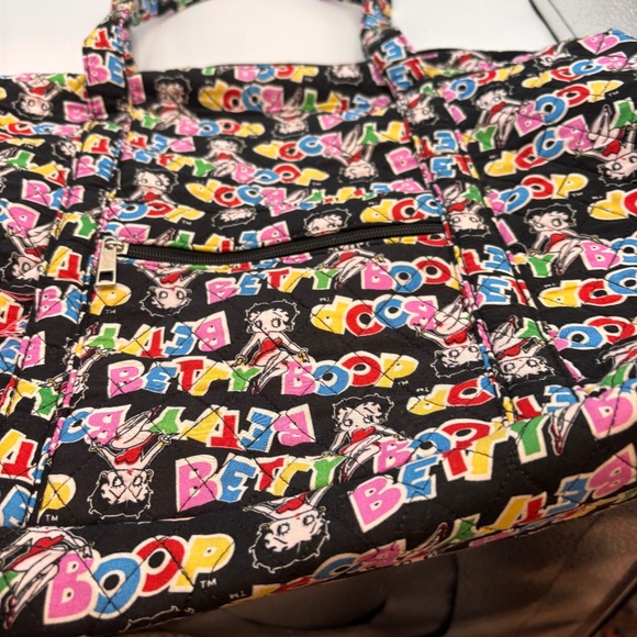 Betty Boop Retro Style Rainbow Colorful Y2K Tote Quilted Duffel Bag - Picture 3 of 13